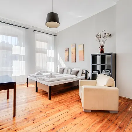 Traugutta 141 By Homeprime アパート ヴロツワフ