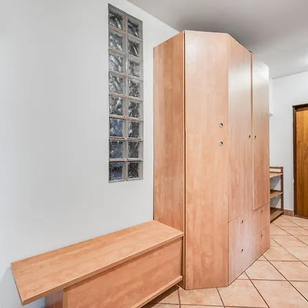 Traugutta 141 By Homeprime *